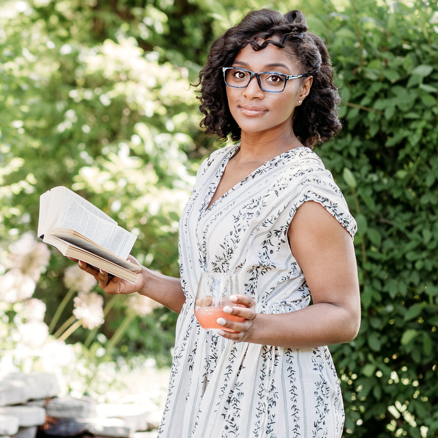 Woman wearing Visualites Progresive Reading Glasses