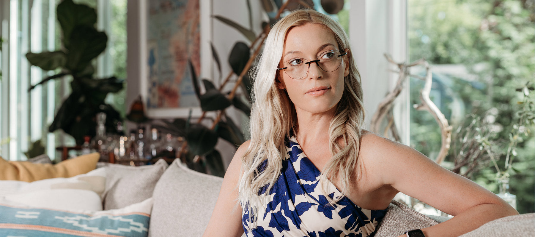 Woman wearing Visualites Amour Designer Reading Glasses