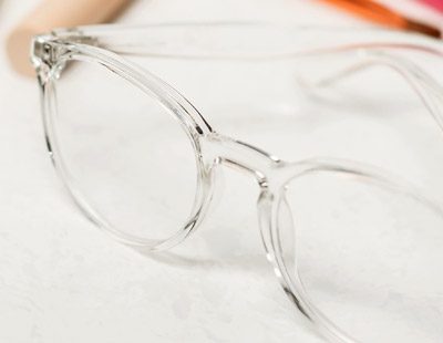 Clear frame stylish reading glasses from Visualites